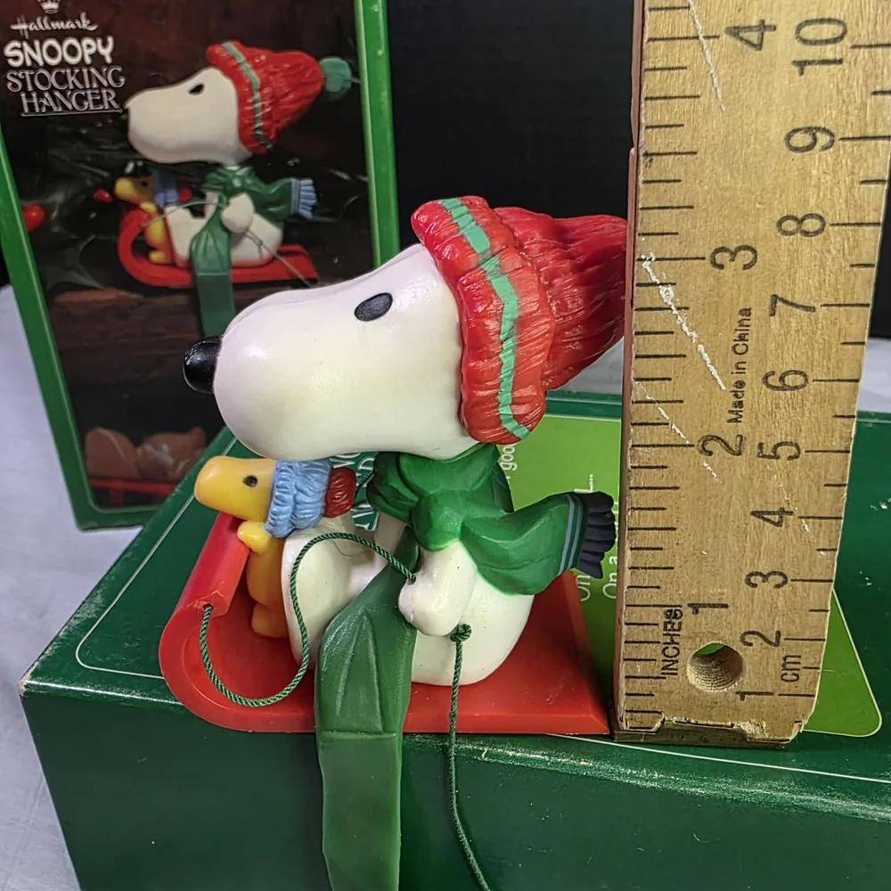 Hallmark Snoopy‎ Stocking Hanger In Box Vintage 1958, 1965